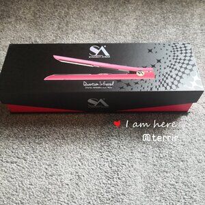 Straight Ahead Quantum Infrared Culing/Flat Iron - Vibrant Pink